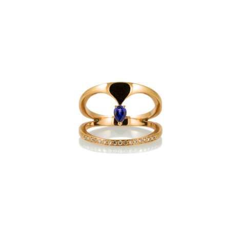 Unique Rose Gold Ring with White Diamonds and an exceptional Natural Blue Sapphire